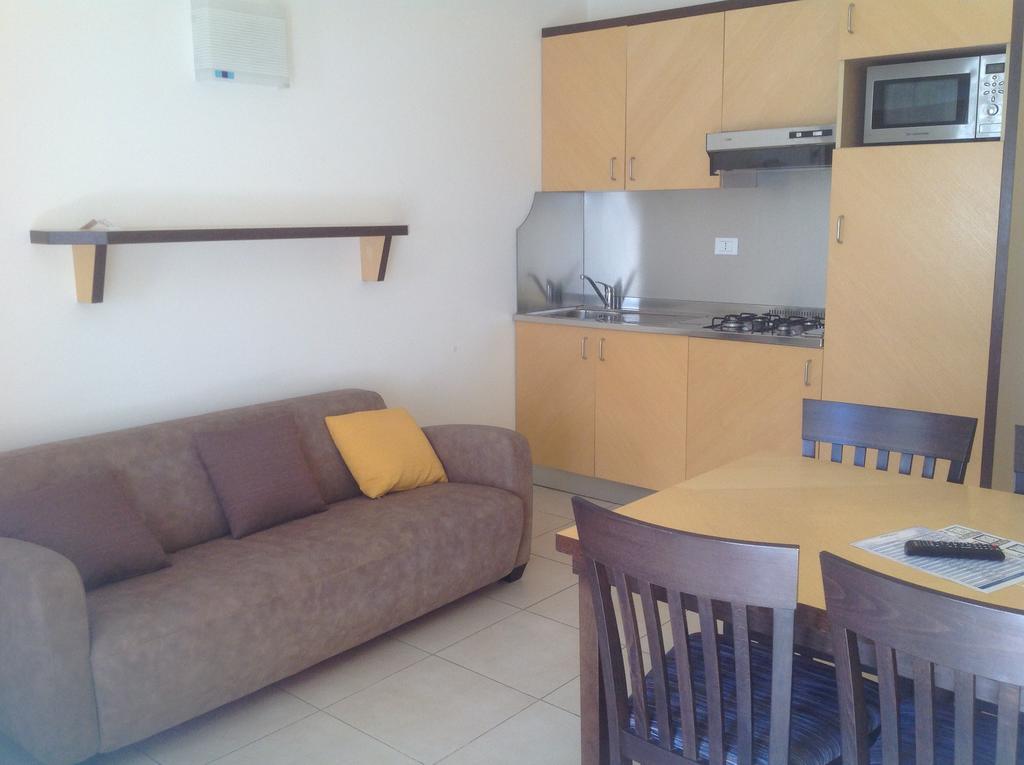 Junior Depandance Apartment Кавалино-Трепорти Екстериор снимка
